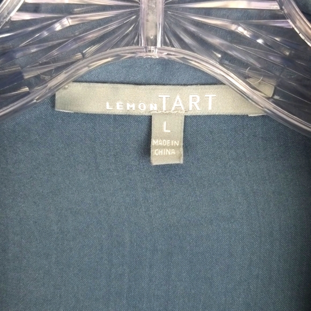 Lemon Tart Satin Button Up Blouse Large - Picture 3 of 6